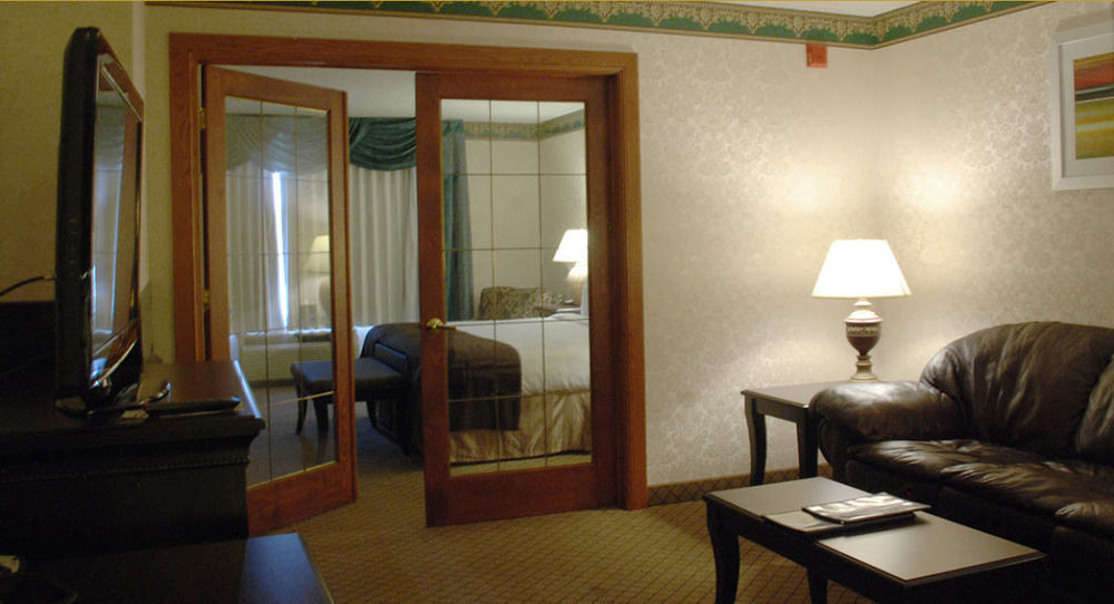 The Plaza Hotel & Suites Winona Kültér fotó