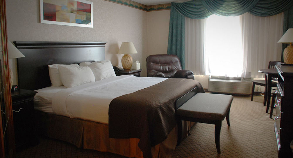 The Plaza Hotel & Suites Winona Kültér fotó